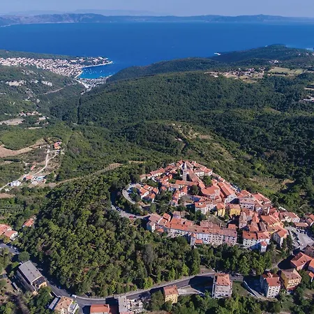 3 Bedroom In Labin (Istria)